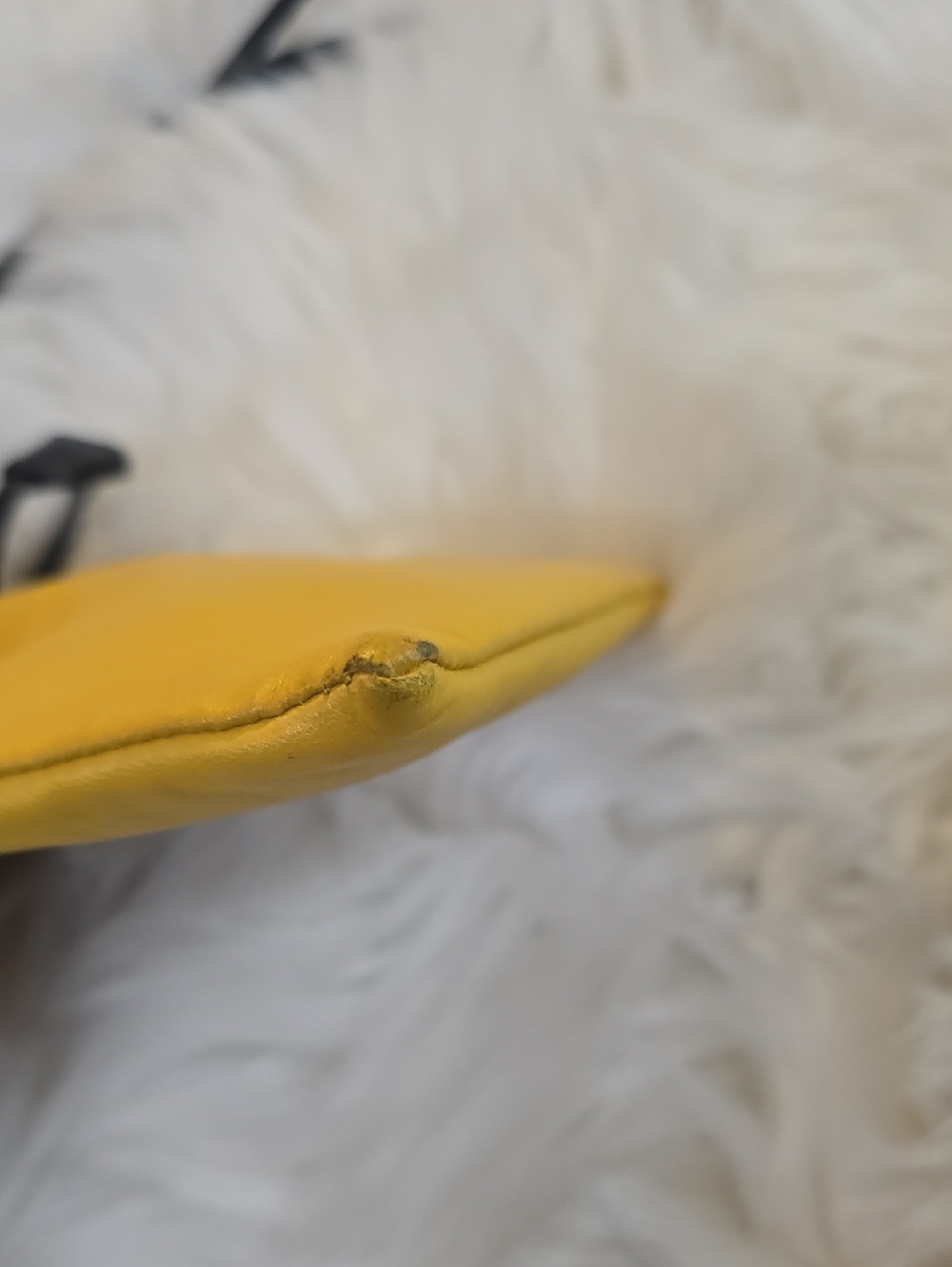Fendi‎ Yellow Drawstring Mini Pouch - Picture 10 of 17